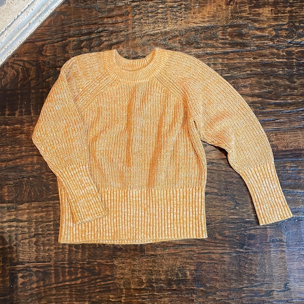 Universal Thread mustard crew neck sweater.